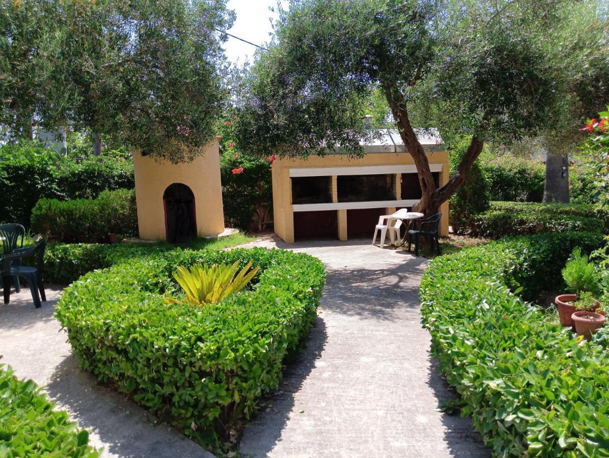 Il Mirto Verde Lefkímmi Exterior foto